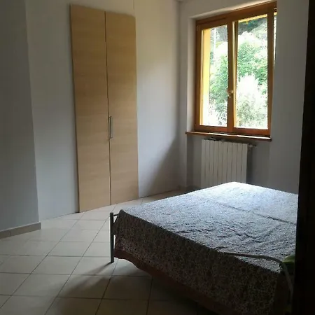 Via Ognoli, 4 Tavernola Bergamasca